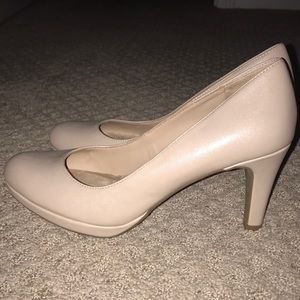 Naturalizer Nude Heels